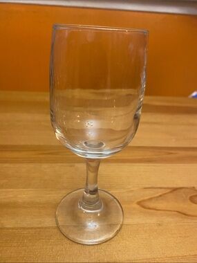 Clear Glass Wine Goblet